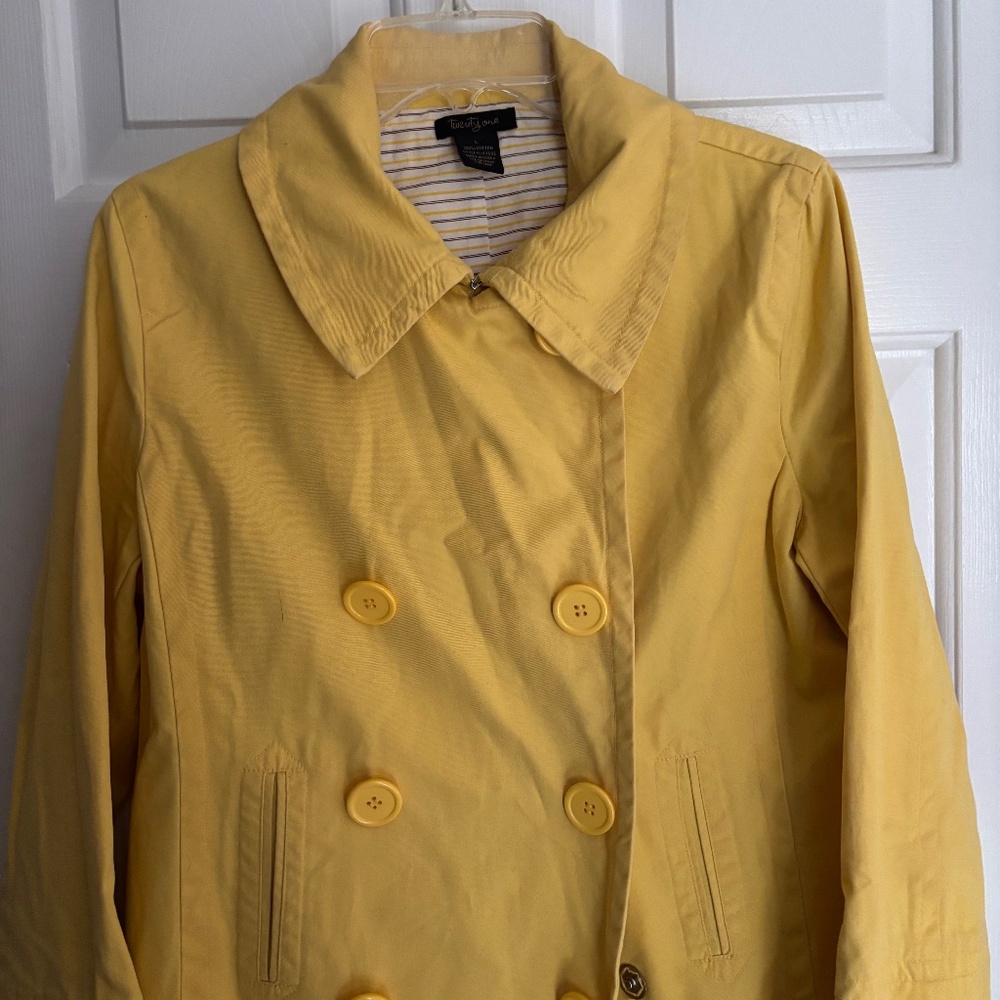 Twenty One Yellow Short Trench Coat w/Slanted Side Pockets & Fancy Sleeves Sz L